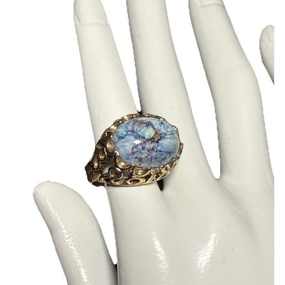 Jewelry - Park Lane  Blue Labradorite Moonstone Gold Tone Cocktail Ring Vintage J-10P